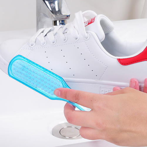 鞋子去污效果最好的清洁剂,洗鞋子神器去污洗白马丁靴