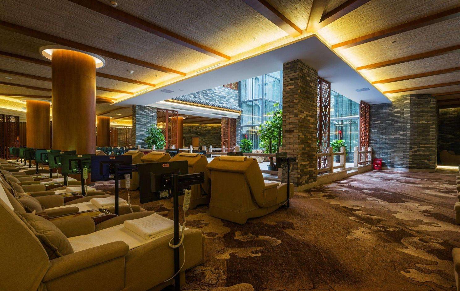 你是怎么看待美容行业,你是如何看待这个行业的