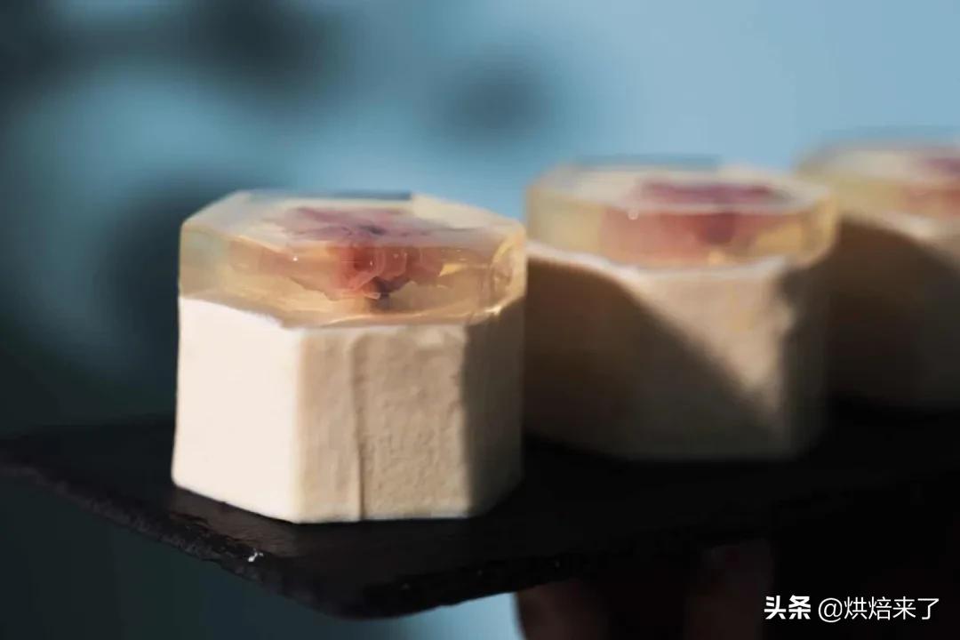 妯辫姳鐗╄鎱曟柉杩囧勾,妯辫姳鎱曟柉