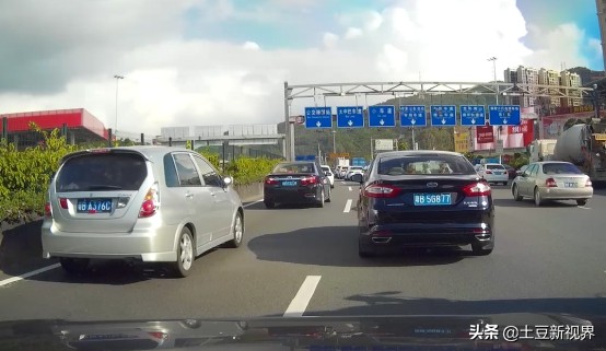 前后双录行车记录仪测评,前后双摄记录仪测评