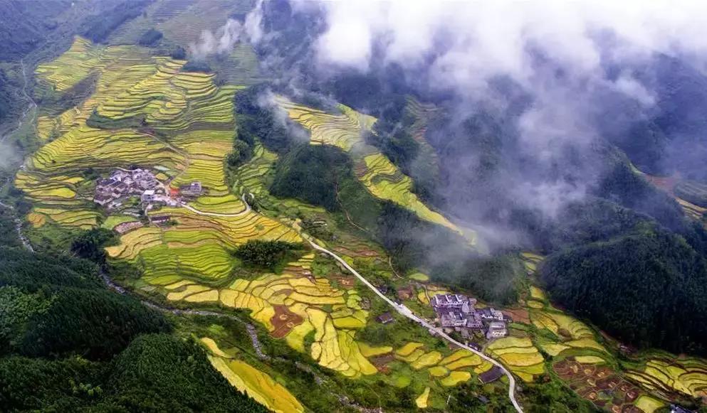 从1000米高处能看风景,从五百米高空看地面什么感觉