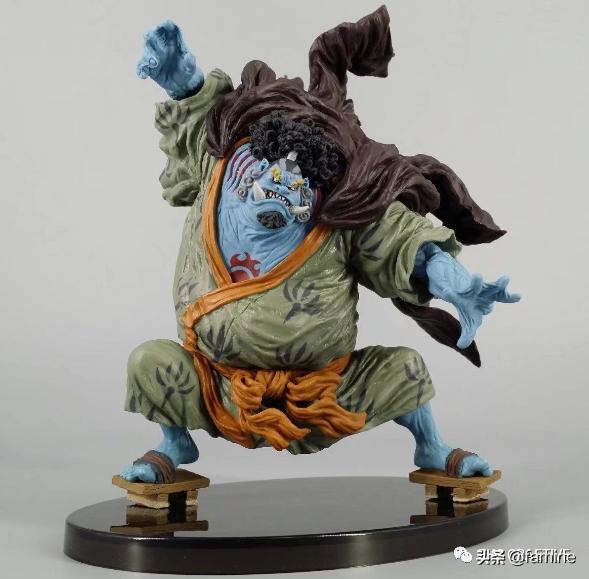 海侠甚平vs月光莫利亚,海贼王启航海侠甚平回归