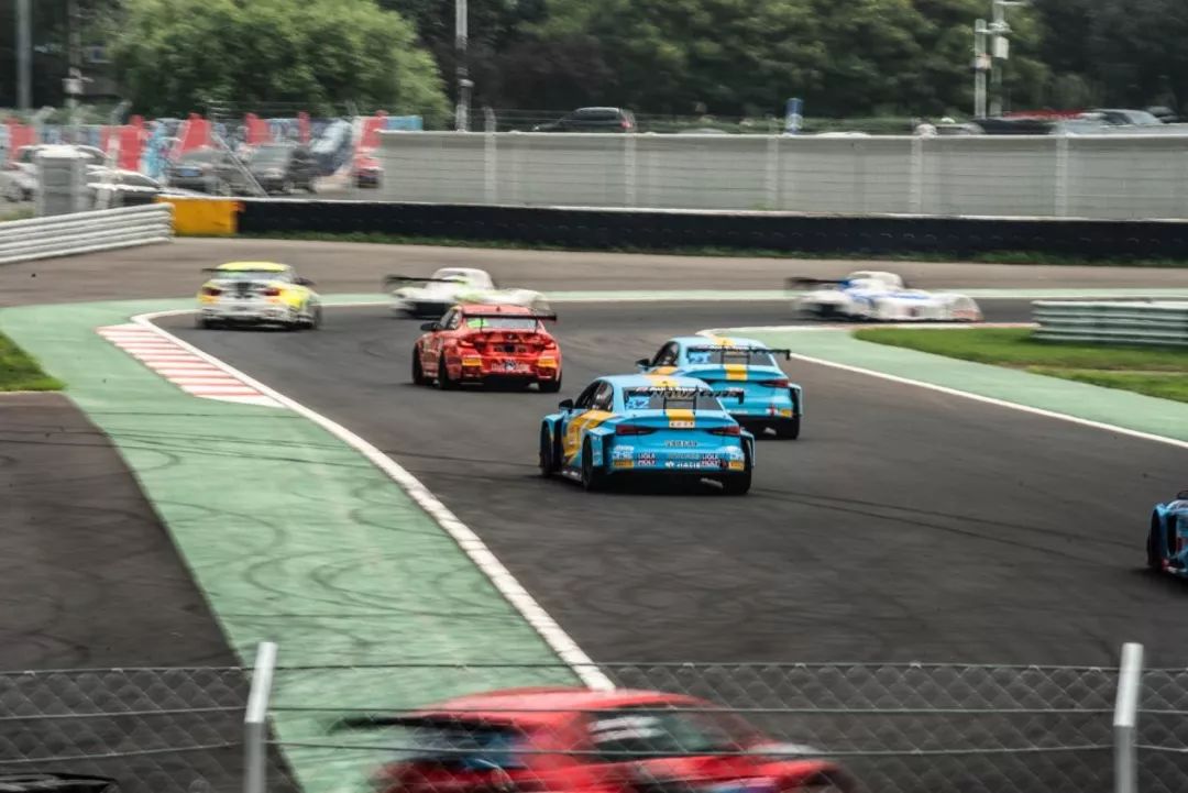 坚持到底才是真英雄，汽车耐力赛的独特魅力