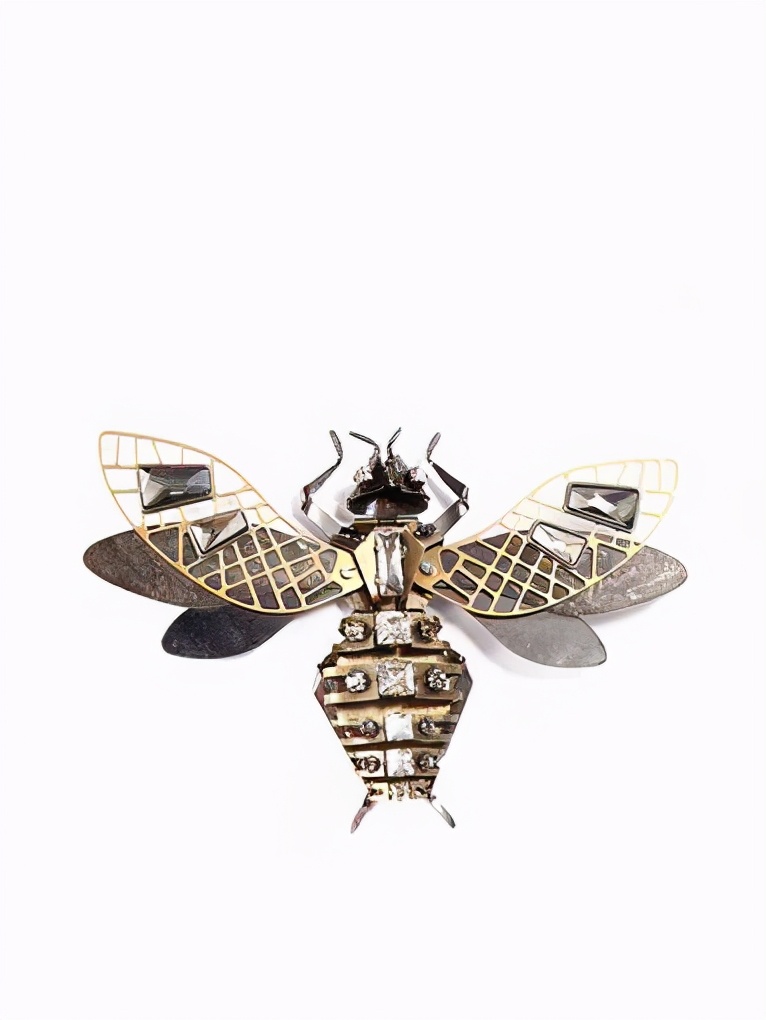 浪凡属于红血档次吗,李宁国潮和李宁品牌有什么区别