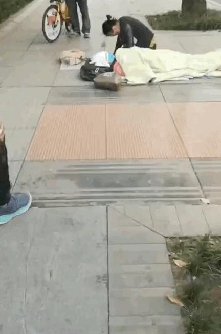 大叔刷百万礼物,大叔刷100万见网红