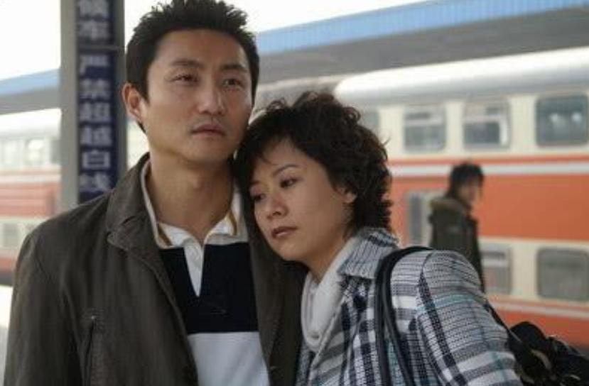 《以家人之名》李海潮曾是《双面胶》男主角，标准的剧抛脸