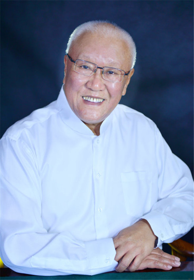 杨再春书法值得学吗,杨再春书法创作常出现几个问题