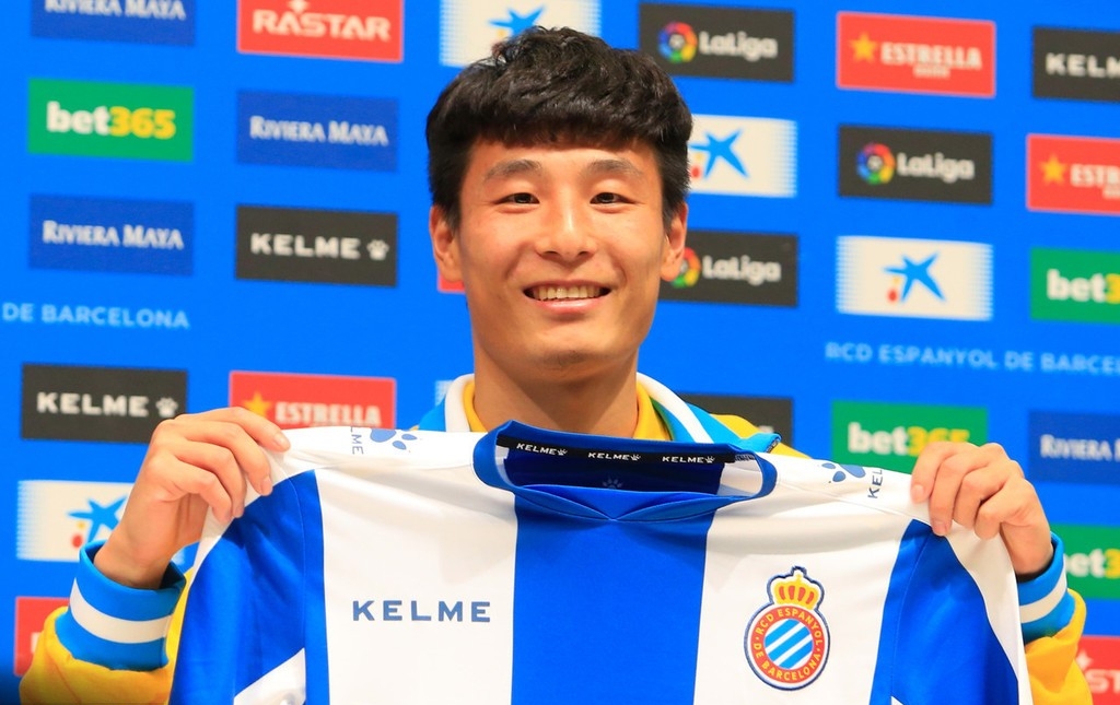 武磊恩师徐根宝谈武磊,请不要捧杀韦世豪原版