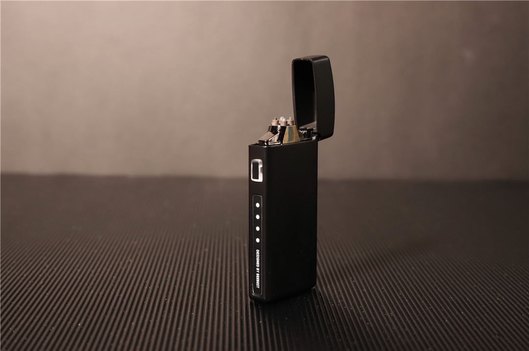 小米有品悬浮感应打火机,小米有品极蜂手电筒能当充电宝吗