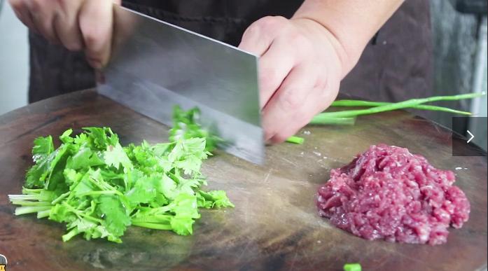 #爱吃面条的试试这个做法,超级下饭的面条做法