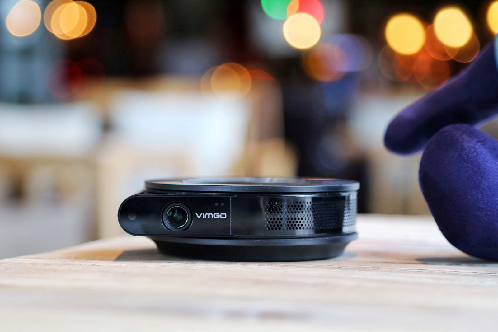 坚果微果i6有高清接口吗,坚果微果i6投影太暗