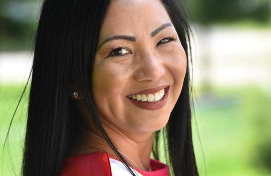 与被捕白人警察断绝所有关系,亚裔选美皇后妻要求两套房归她