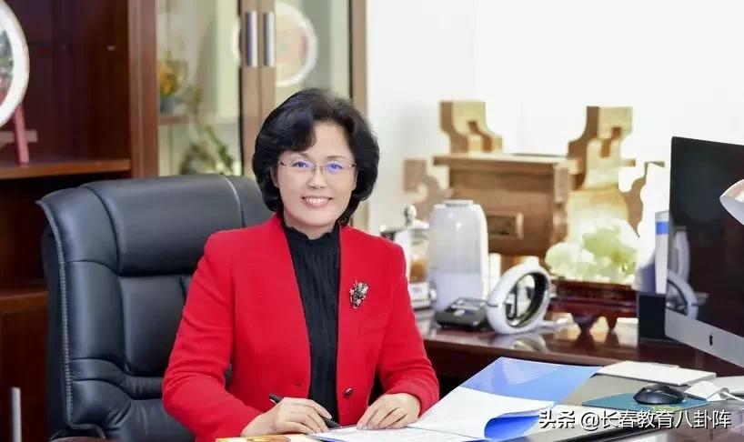 她去净月复制了“师大附中”！办老百姓都够得着的好学校