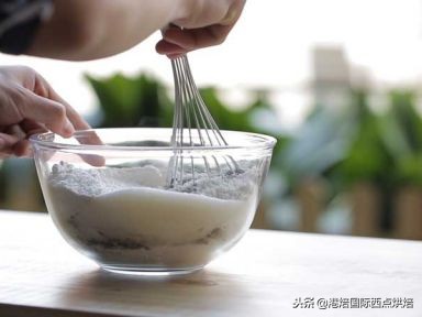 黑森林蛋糕做法需要多少克可可粉,85度c的醇醇樱桃黑森林蛋糕多大