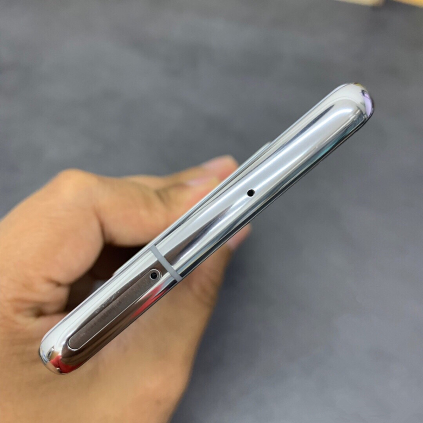 1000左右能买到完美屏的三星s10+吗,1000元三星s10+