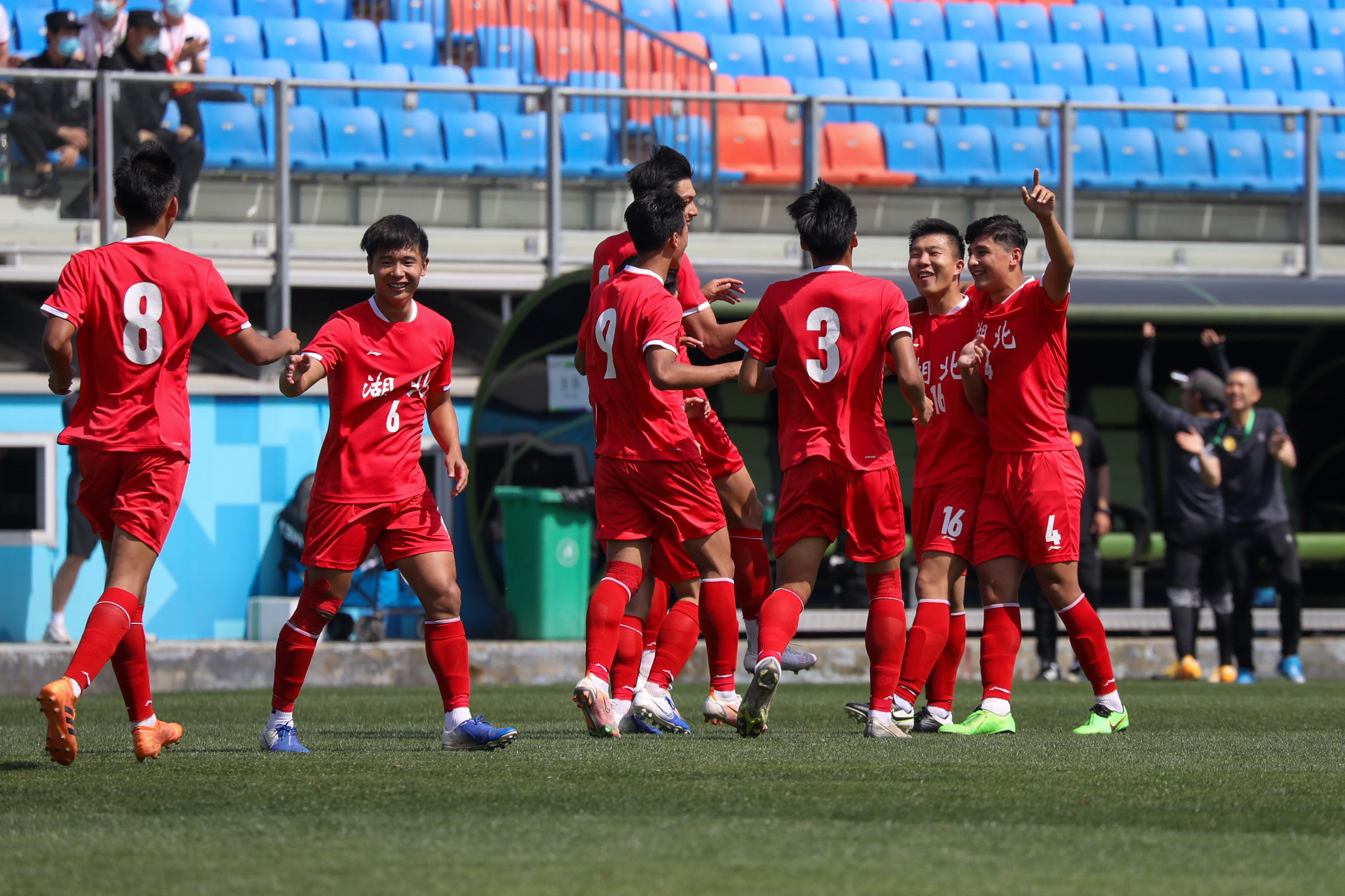 广东全运u18男足战况,半场国足0-1落后澳大利亚