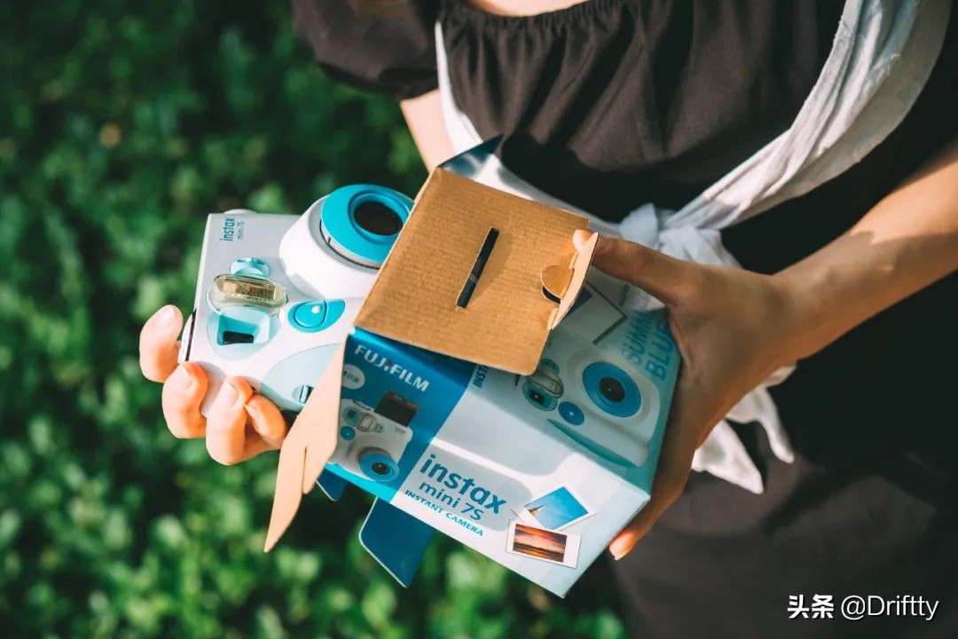 富士拍立得instaxmini7s一直响,富士instaxmini7s拍立得用法