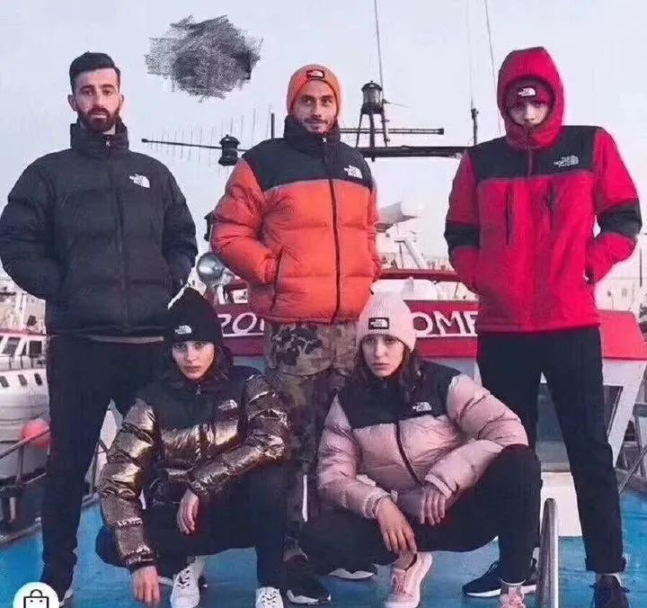 一个月工资3000羽绒服8000,月薪2万羽绒服