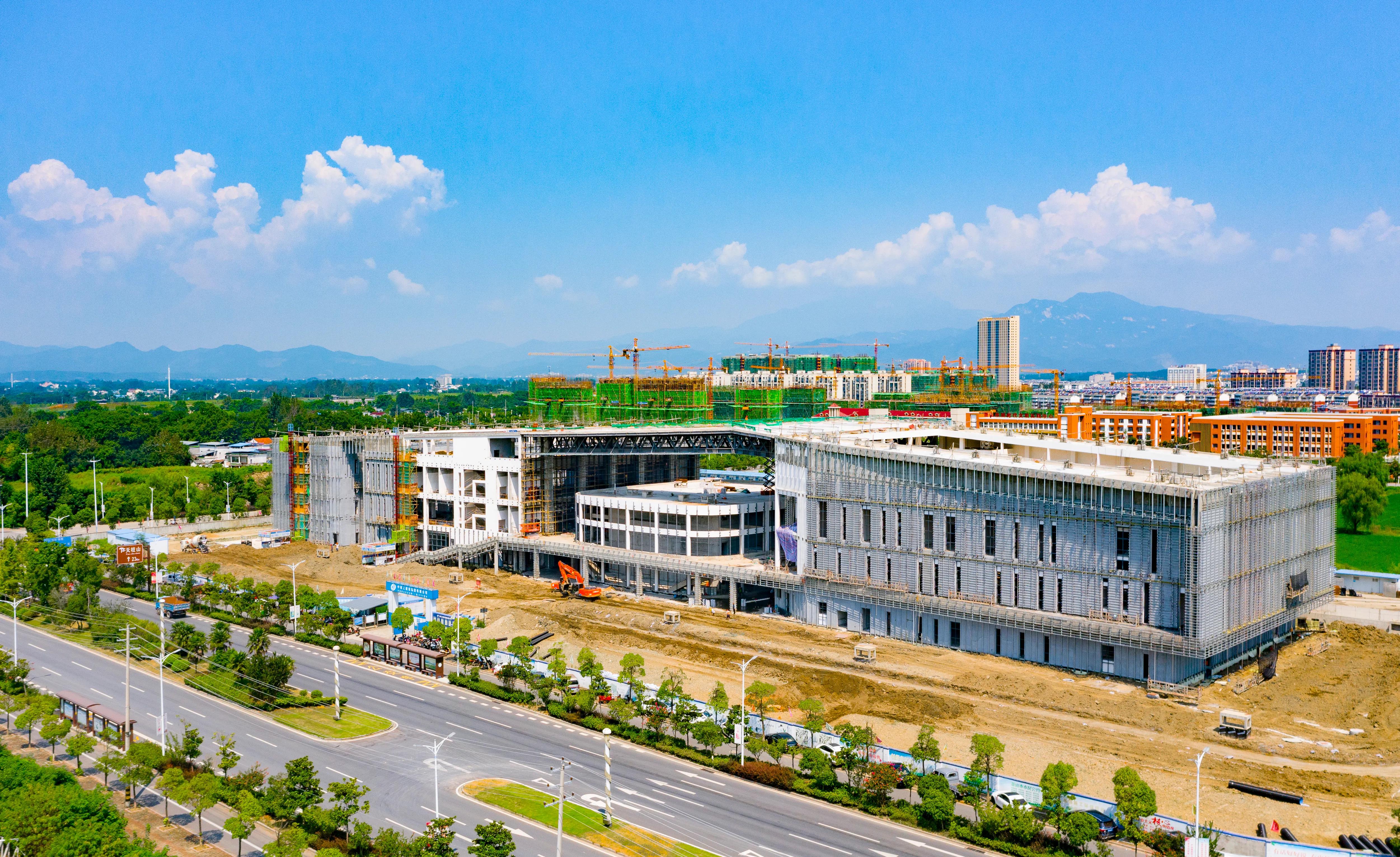 计划融资2.3亿，潜山市医药健康首位产业2021·上海项目招商投融资路演推介会圆满落幕