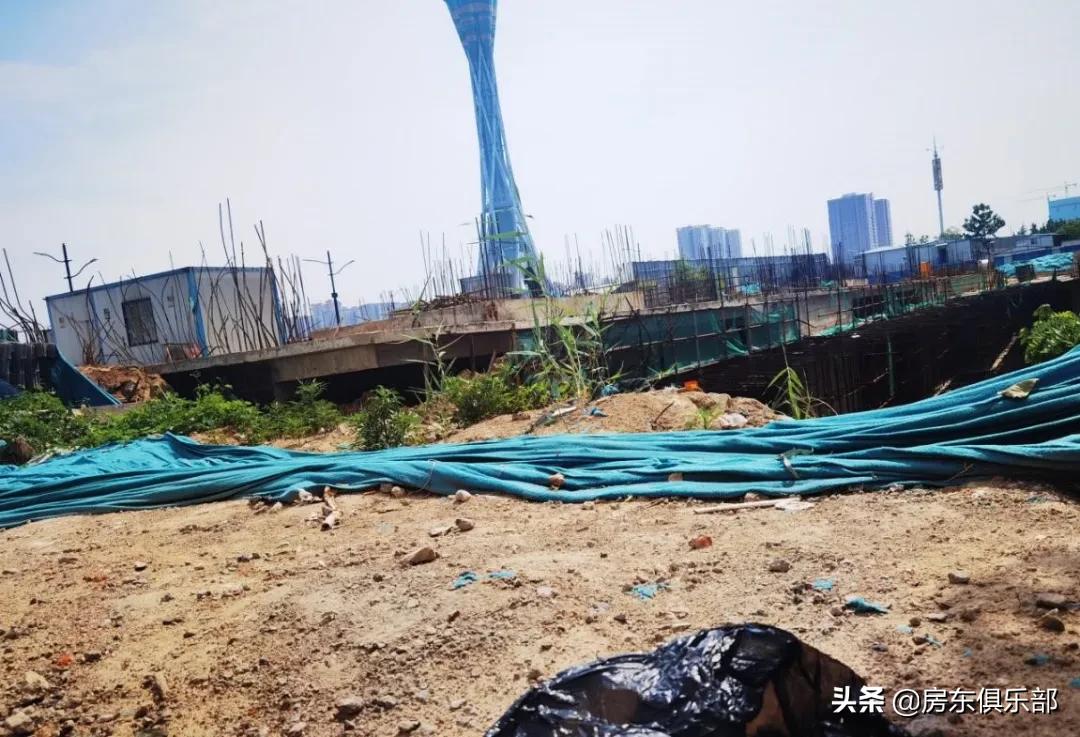 你想抄产权26年公寓的底，它其实想抄你的家