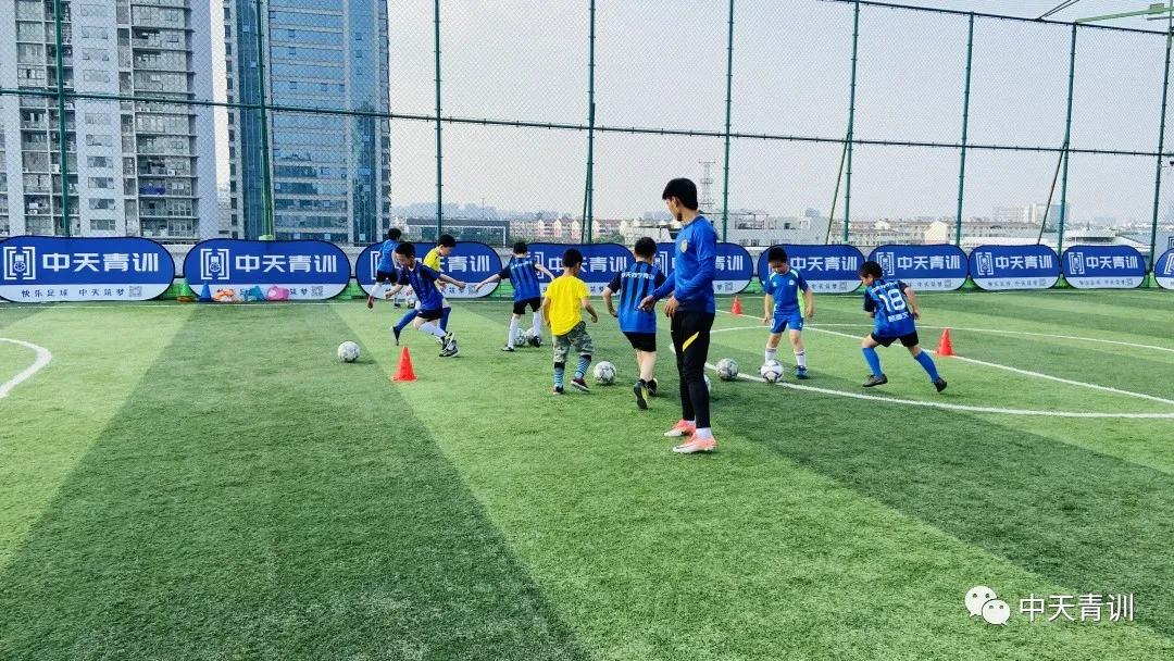 青训足球每天训练计划,青训足球日常训练