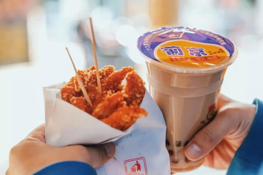 江苏哪里有lowa实体店,无锡上马墩神奇宝藏小店