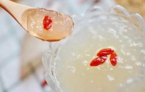 燕窝补品哪种好,燕窝是不是真的大补