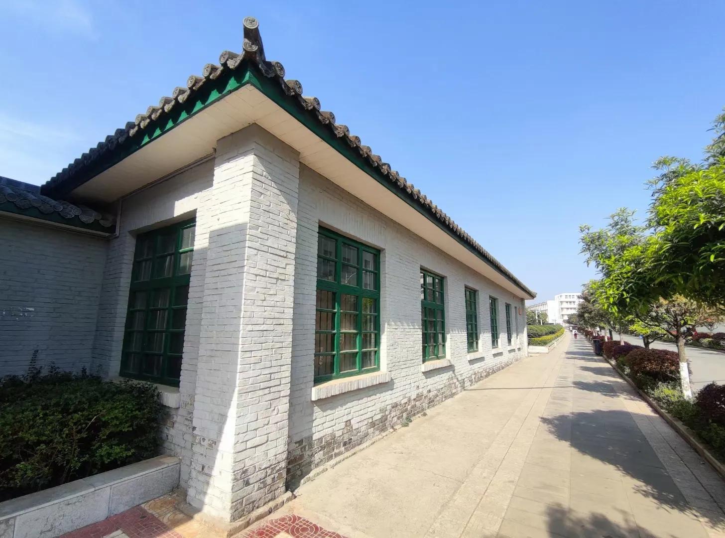 昆明的老奶米线,昆明老奶米线