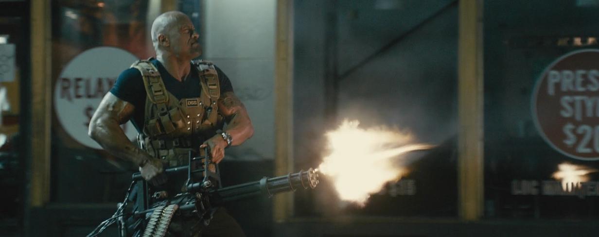 火力不足恐惧症特效药！这挺机枪射速6000发/分，800米内无人生还