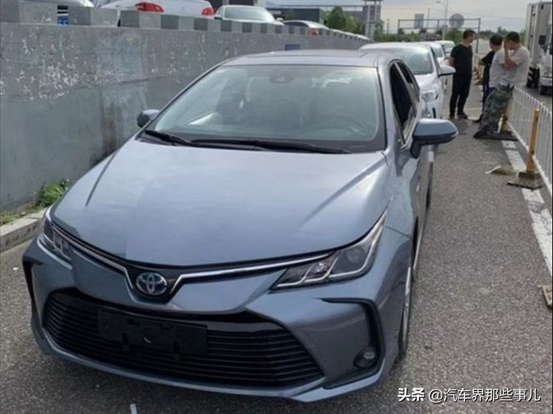 长安uni-v2.0t贷款和全款哪个划算,全款买车和贷款买车的区别有多大