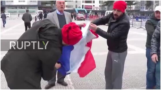 因为太像闹出国际笑话,这些旗帜你真的分得清楚吗?