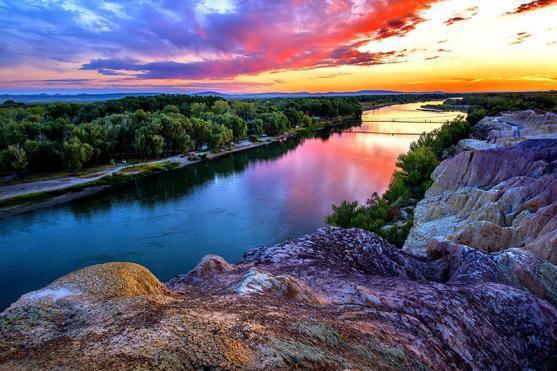 新疆8晚7天游路线推荐,环游北疆旅行团