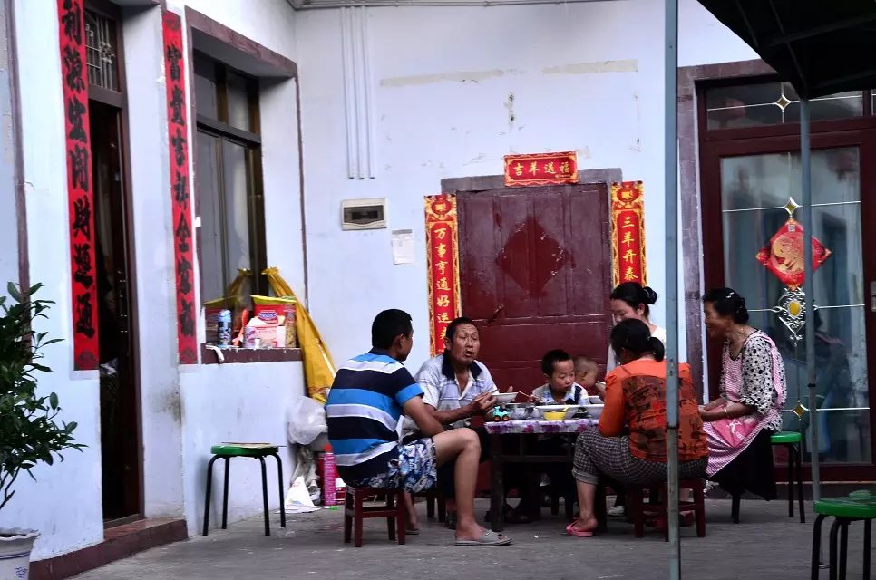 自驾游旅行需要花多少钱,云南自驾5天旅游攻略详细版