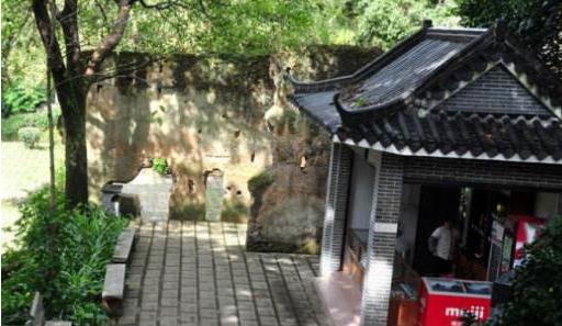 来广东一定要来一次西樵山,佛山西樵山值得去嘛