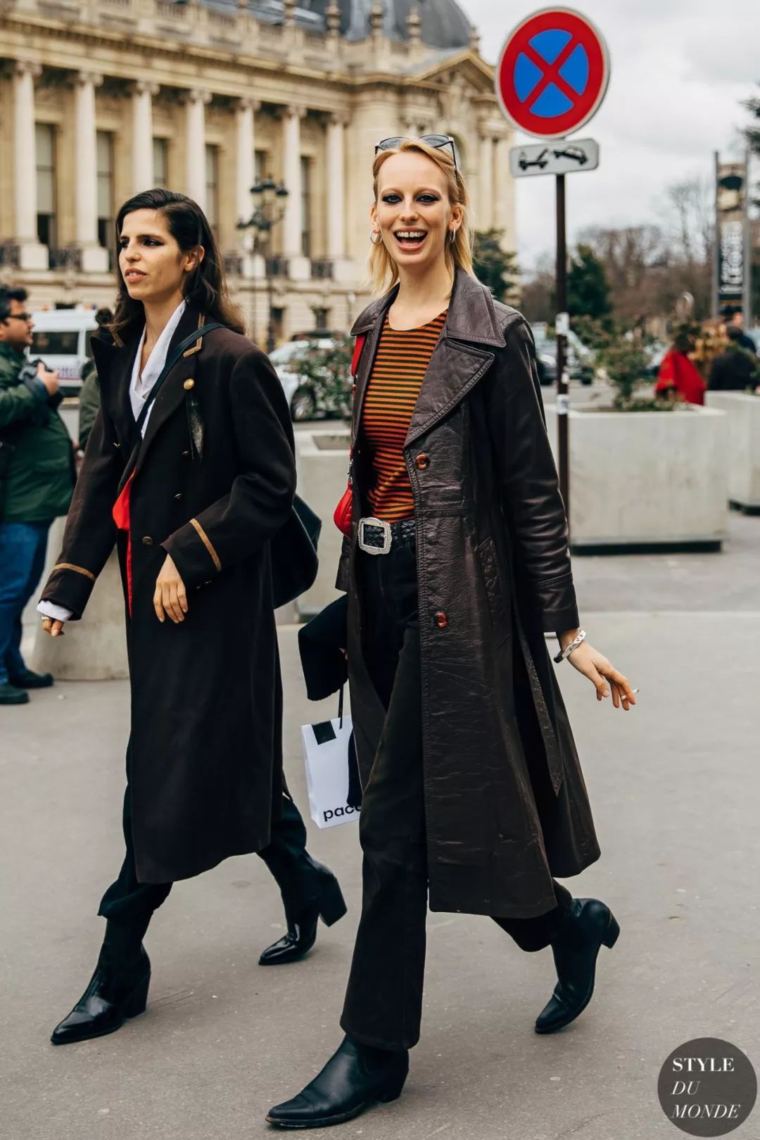 买错一件「长大衣」,真的想当场去世