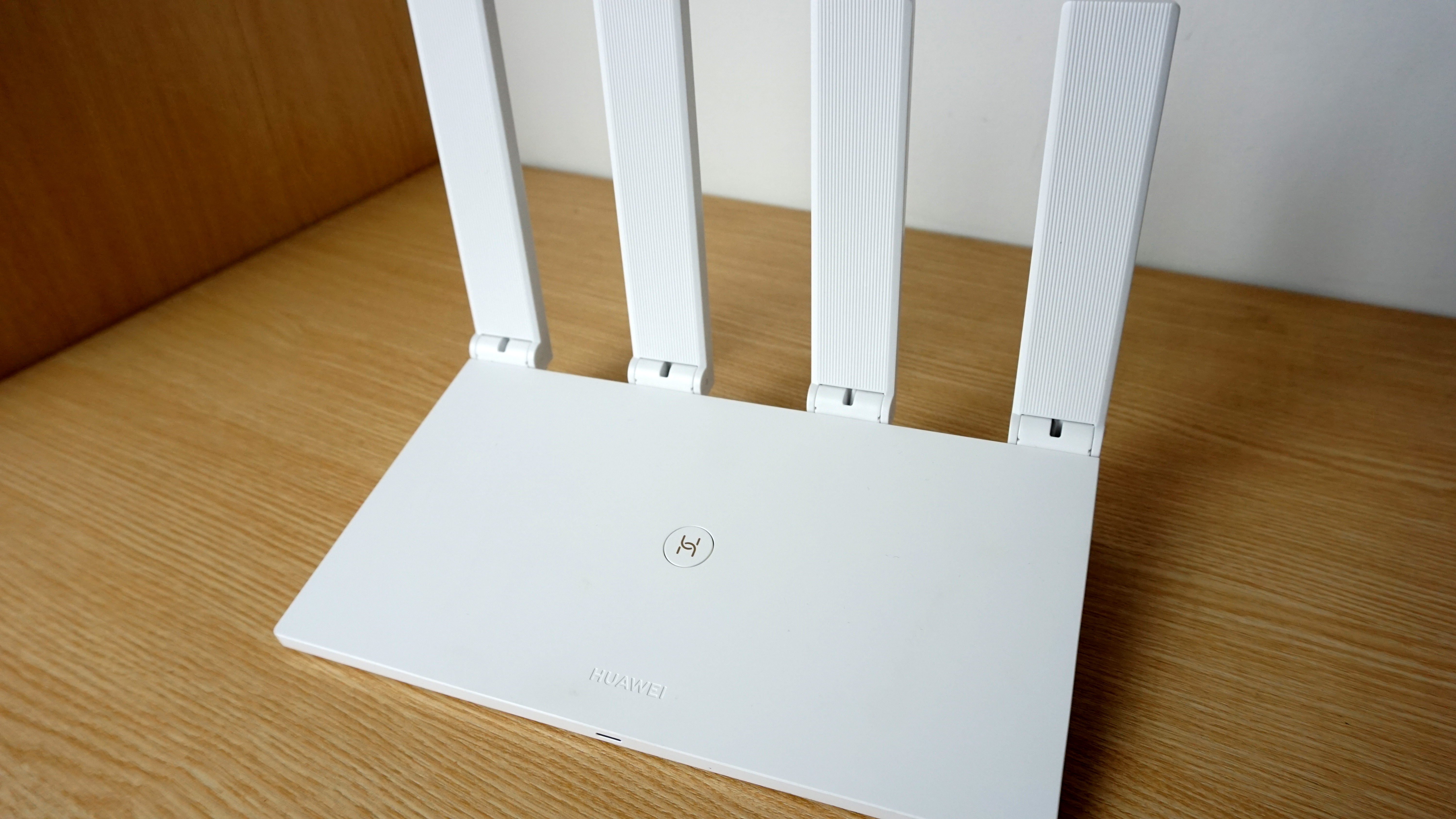 华为ws5200v4和tplinkwdr5620,华为ws5200路由器有哪些特色功能