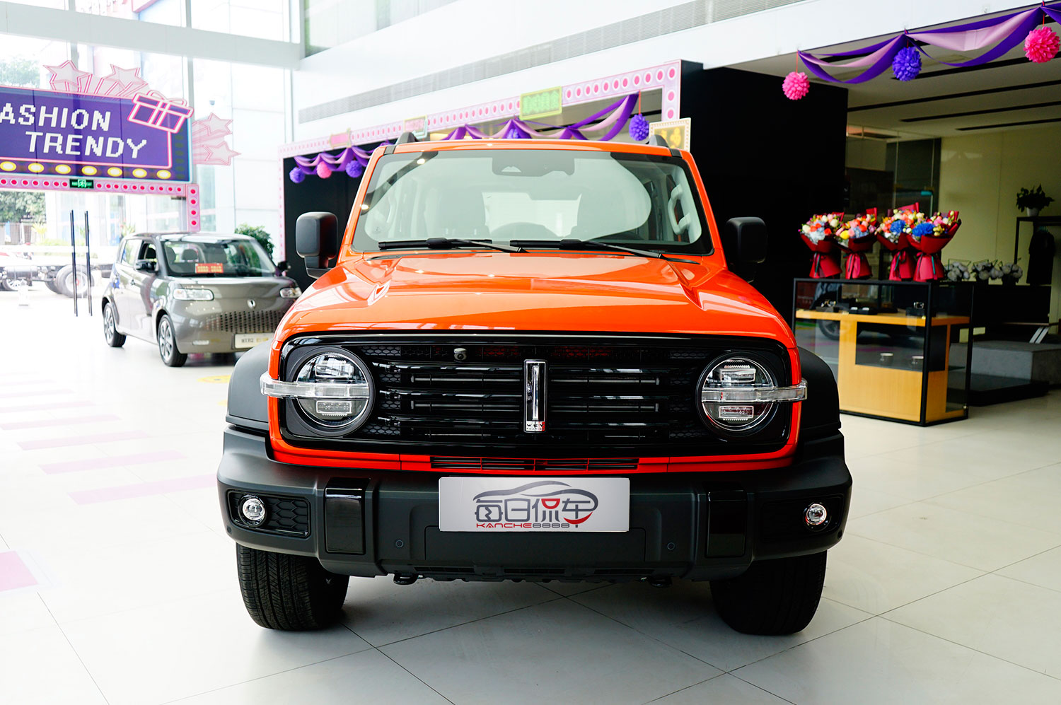 wey坦克300和长城坦克300,wey坦克300银色量产实车