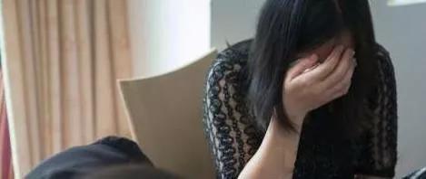 女子五年来一直流鼻涕,女子反复流鼻涕一查竟是脑子漏了