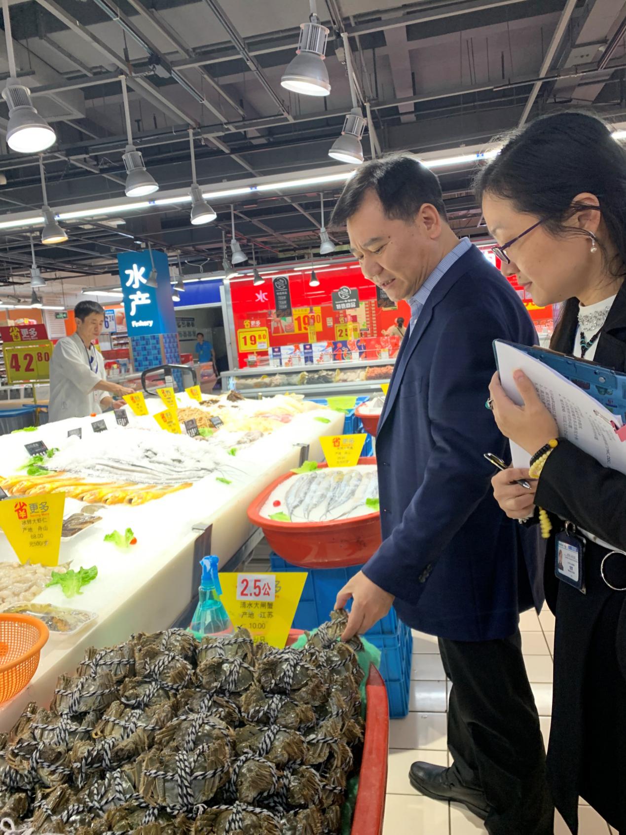 成功转型的家乐福登上《新闻联播》，苏宁全场景零售引领行业风向