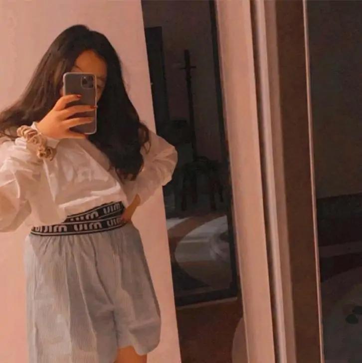 甘比一岁半女儿正面照曝光,甘比女儿奢侈品