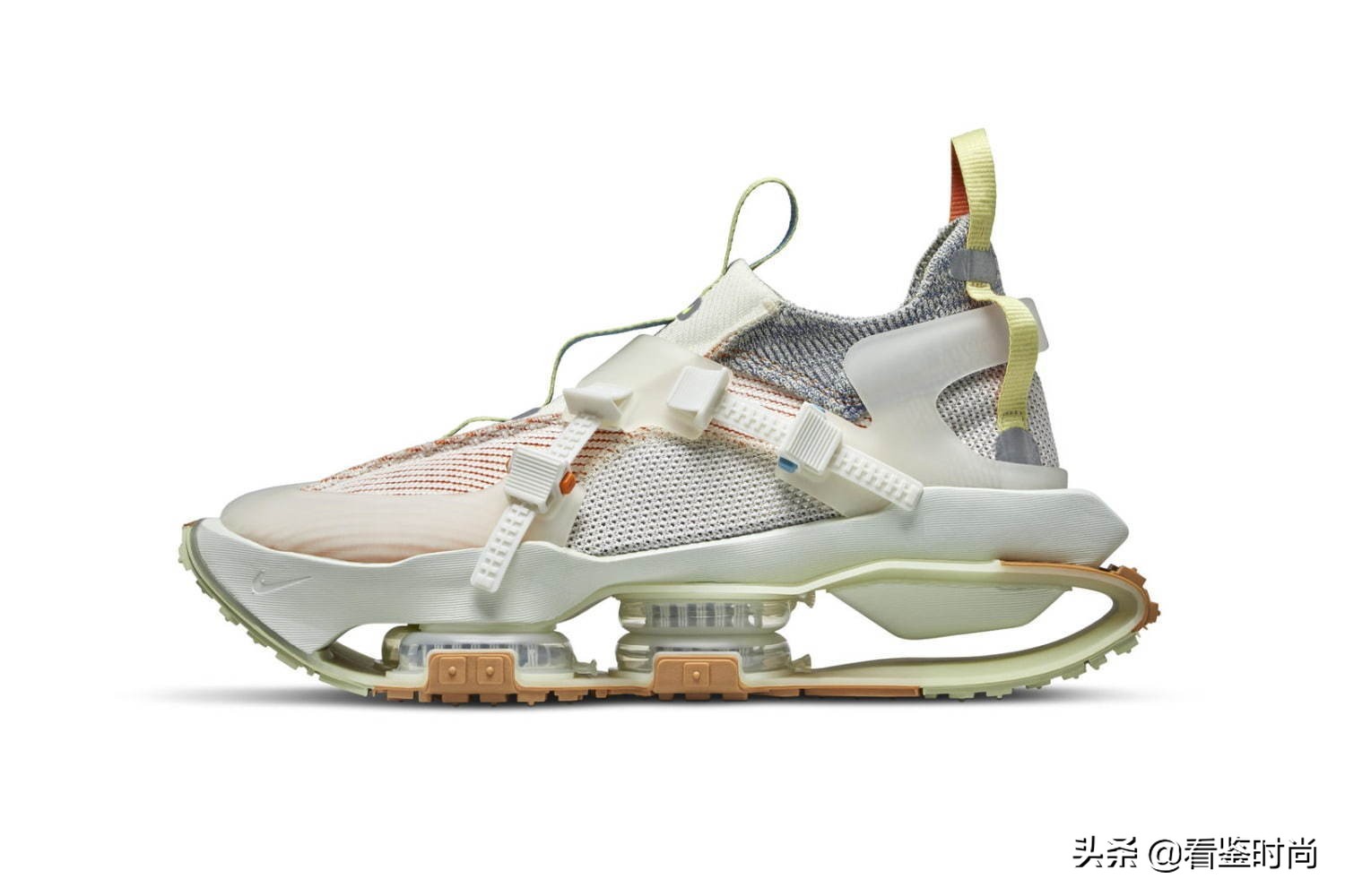 2022年最流行的男士黑色休闲鞋,2022秋季运动鞋推荐男