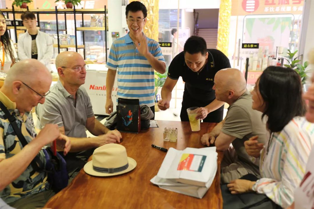 金达咖啡饮品批发市场,广州金达咖啡饮品城