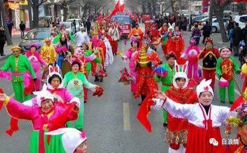 家乡过年的风俗,家乡过年的风俗的英语