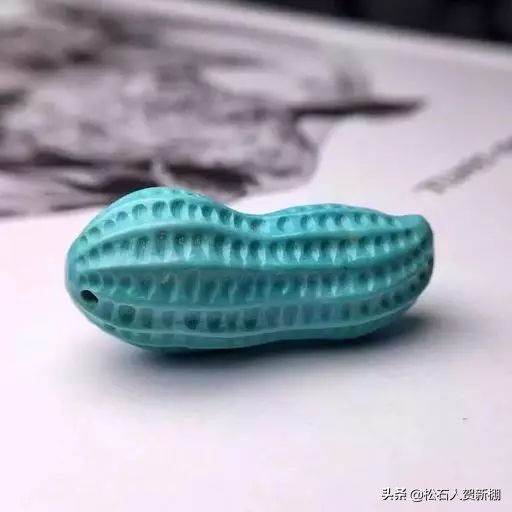 如何分辨绿松石的好坏,泡完油的绿松石怎么鉴别好坏