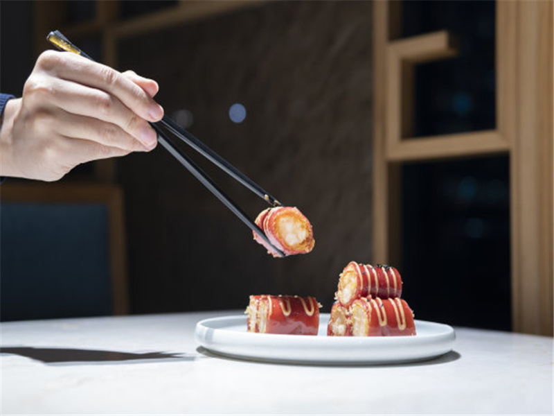 55岁想做小生意做什么会赚钱,50岁以上还能做点什么小生意