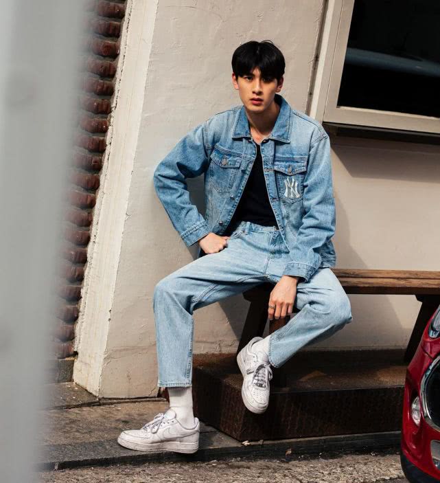 EXO、泫雅pick的潮牌,你确定不来一顶MLB帽子吗？