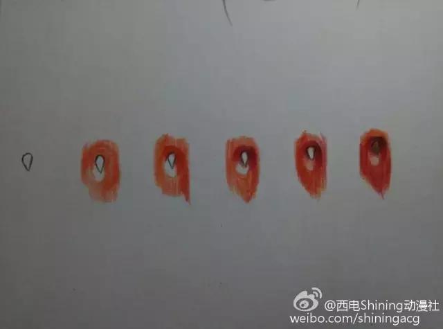 彩铅写实教学草莓,草莓蛋糕用彩铅怎么画