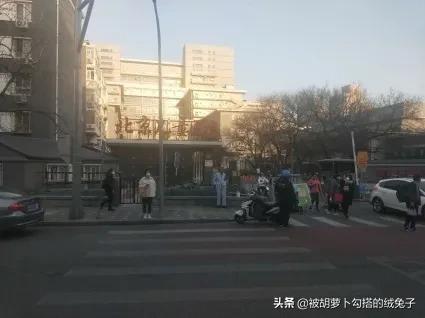 北京最小的地面地铁站,北京无轨电车3路