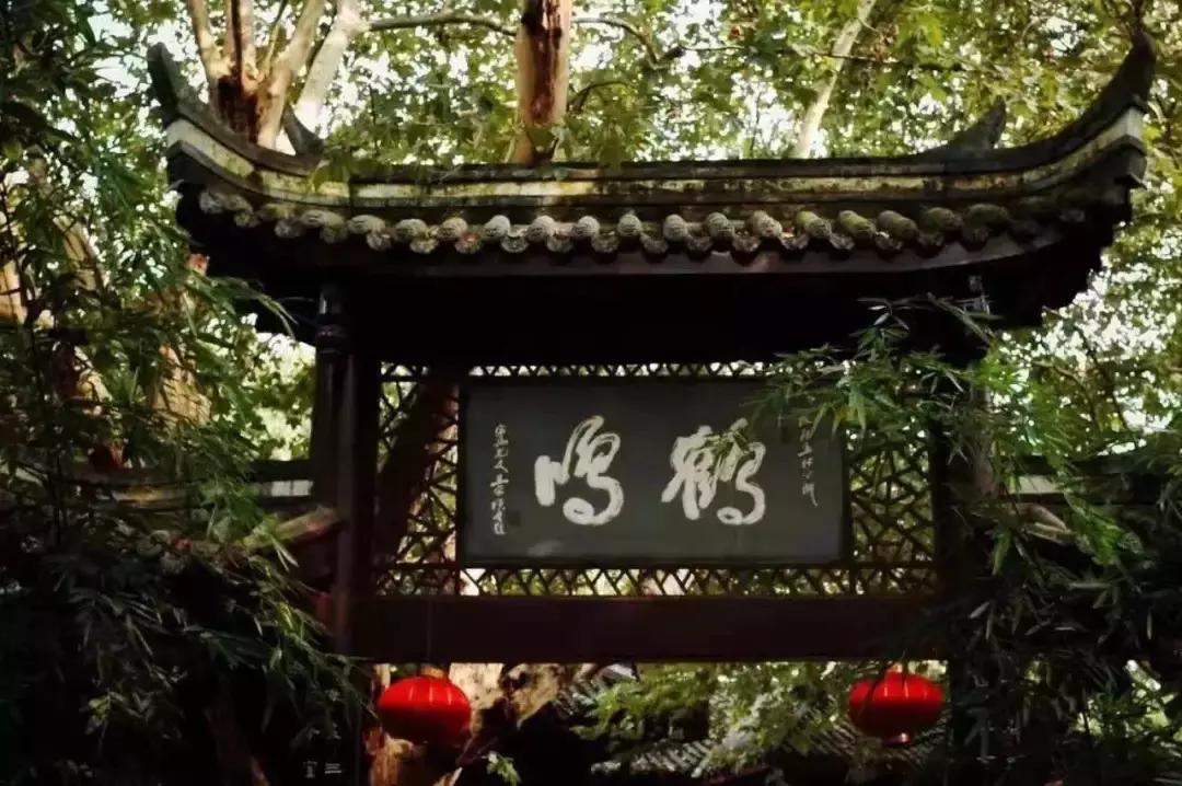 成都美食美景攻略,成都特色美食推荐地方在哪里