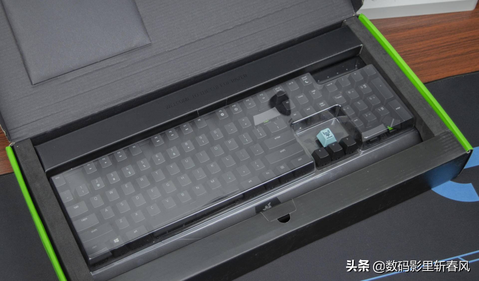 雷蛇黑寡妇蜘蛛幻彩版v2价格,雷蛇黑寡妇蜘蛛x幻彩版怎么清洗